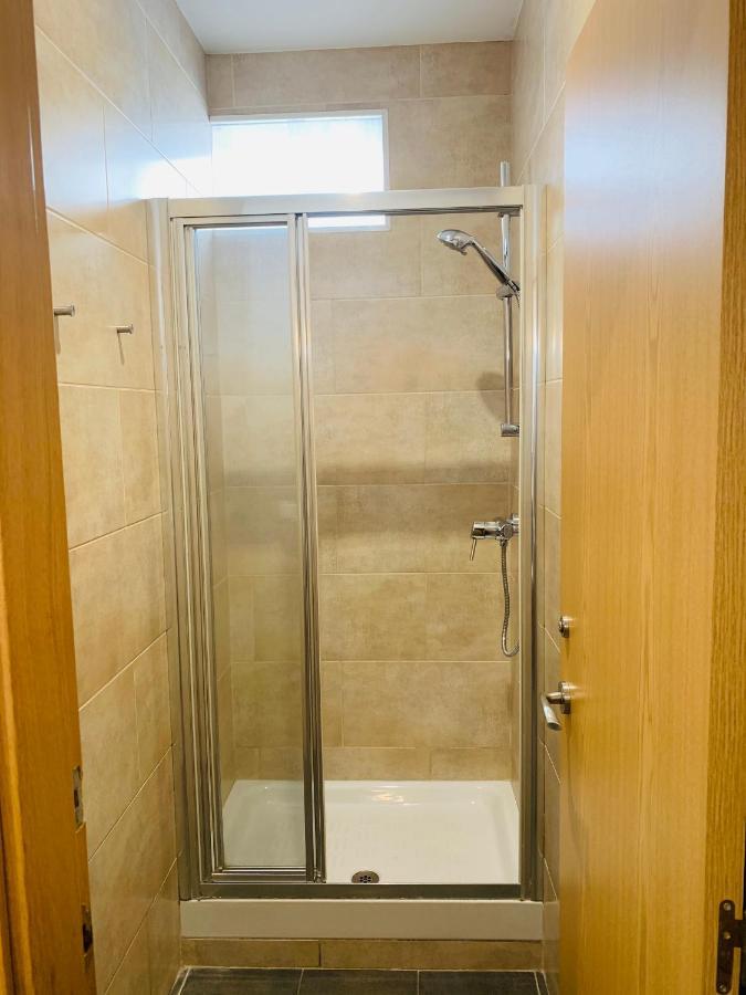 Super Balmes Guest House Barcelona Luaran gambar