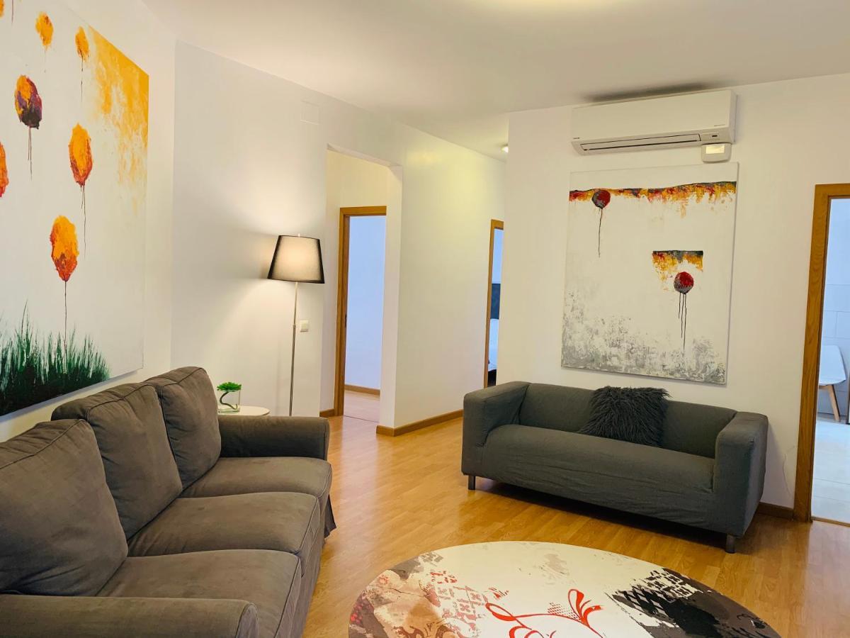 Super Balmes Guest House Barcelona Luaran gambar