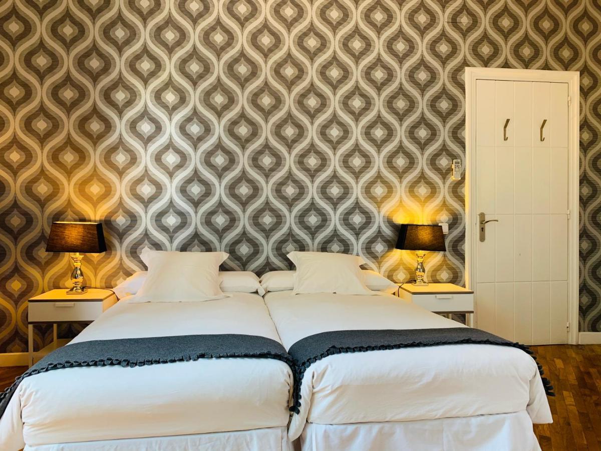 Super Balmes Guest House Barcelona Luaran gambar